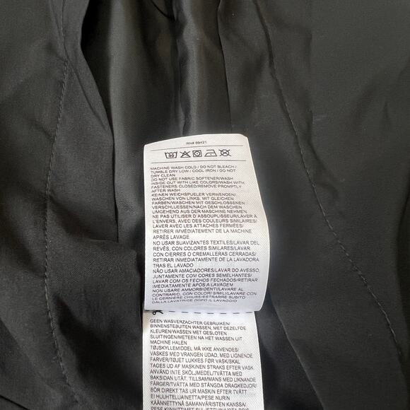 Reebok ID Train Woven Women Black Quarter ZIP Jacket Size 2XL - Picture 8 of 10